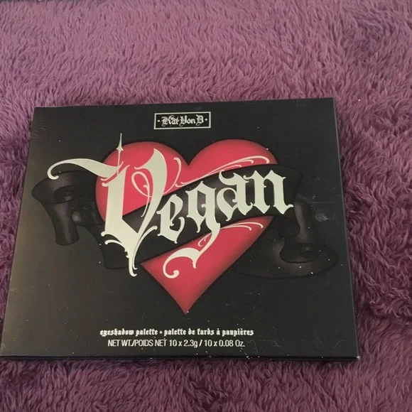 NWT Kat Von D (Vegan ) “LOVE “ Eyeshadow Palette - Picture 4 of 13
